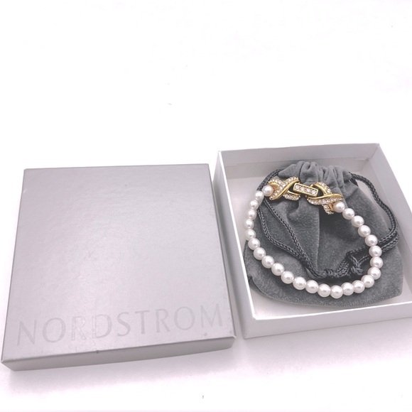 NWOT Nordstrom Pearl Bracelet with Gold Vermeil and Crystal X Closure - Picture 8 of 9